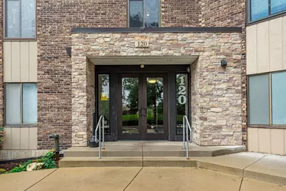120 Lakeview Drive #208, Bloomingdale, IL 60108 - Photo 4