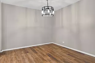 120 Lakeview Dr, Bloomingdale, IL 60108 - Photo 12