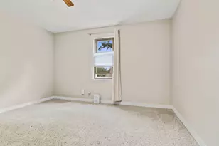 911 W Madison St, Pontiac, IL 61764 - Photo 14