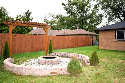 6918 W 116th Street, Worth, IL 60482 - Photo 18