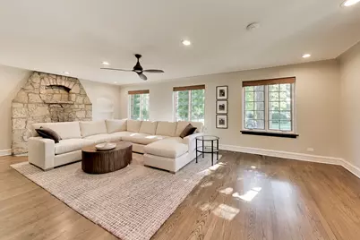 10456 S Bell Avenue, Chicago, IL 60643 - Photo 2