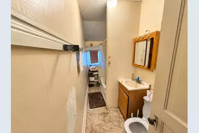 2817 E 76th Place, Chicago, IL 60649 - Photo 4