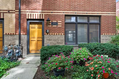1027 Lincoln Trail, Oak Park, IL 60302 - Photo 2