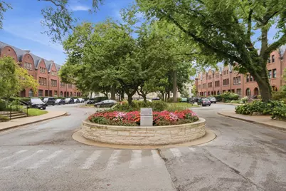 907 W Fullerton Avenue, Chicago, IL 60614 - Photo 32