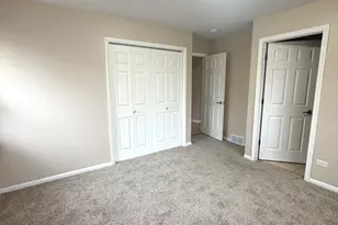 796 E 163rd St, South Holland, IL 60473 - Photo 10