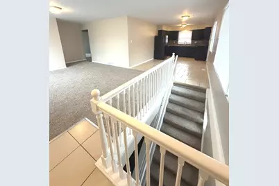 796 E 163rd Street, South Holland, IL 60473 - Photo 2
