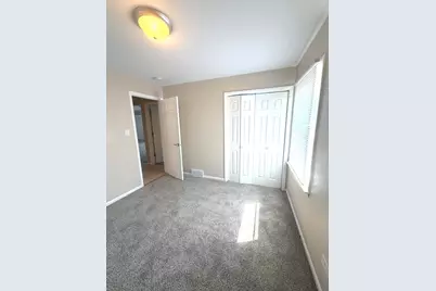 796 E 163rd Street, South Holland, IL 60473 - Photo 8