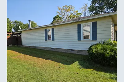 305 Fife Street, Carrier Mills, IL 62917 - Photo 2