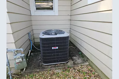 305 Fife Street, Carrier Mills, IL 62917 - Photo 8