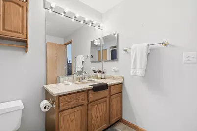1994 Gary Court #B, Schaumburg, IL 60193 - Photo 18