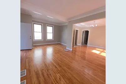 7811 S Champlain Avenue, Chicago, IL 60619 - Photo 2
