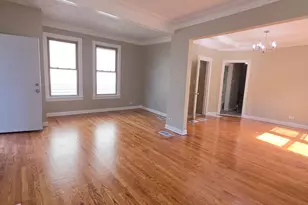 7811 S Champlain Ave, Chicago, IL 60619 - Photo 2