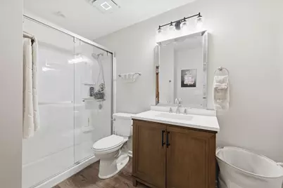 689 Fieldcrest Drive #B, South Elgin, IL 60177 - Photo 18