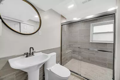 515 Falmouth Lane, Schaumburg, IL 60193 - Photo 18