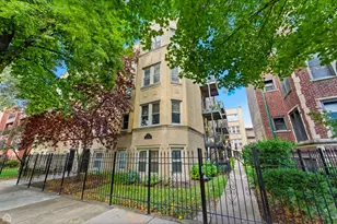 1258 W Winona St, Chicago, IL 60640 - Photo 1
