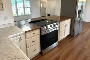 142 Fielder Dr, Salem, IL 62881 - Photo 14
