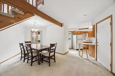 8909 Village Square Lane, Brookfield, IL 60513 - Photo 6