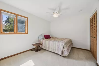 8909 Village Square Lane, Brookfield, IL 60513 - Photo 12