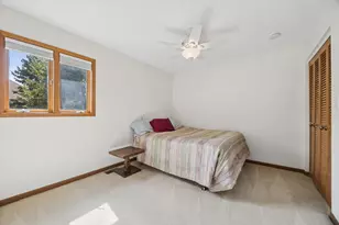 8909 Village Square Ln, Brookfield, IL 60513 - Photo 12