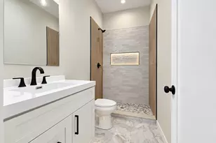 201 Capri Dr Dr, Round Lake, IL 60073 - Photo 10