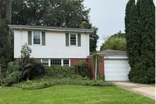 1726 Elmwood Ave, Highland Park, IL 60035 - Photo 1