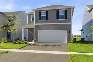 1479 Grand Tetons Dr, Pingree Grove, IL 60140 - Photo 2