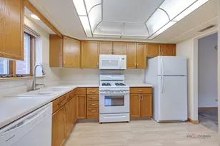 1470 Jefferson St, Des Plaines, IL 60016 - Photo 14