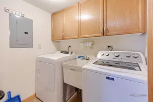 1470 Jefferson St, Des Plaines, IL 60016 - Photo 30