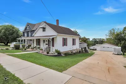 1623 S Hamilton Street, Lockport, IL 60441 - Photo 2