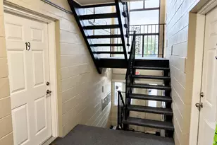 9307 W Irving Park Rd, Schiller Park, IL 60176 - Photo 8