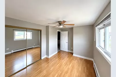 9307 W Irving Park Road #20, Schiller Park, IL 60176 - Photo 2