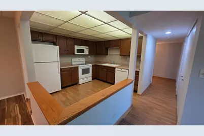 475 Plum Creek Drive #401, Wheeling, IL 60090 - Photo 12