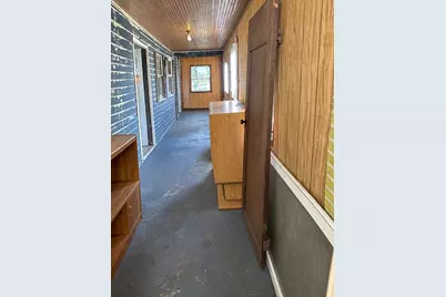 341 McLean Street, Rosiclare, IL 62982 - Photo 2