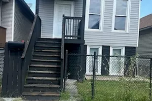 4040 W Carroll Ave, Chicago, IL 60624 - Photo 1