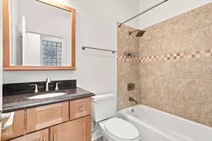 2521 W Flournoy St, Chicago, IL 60612 - Photo 22