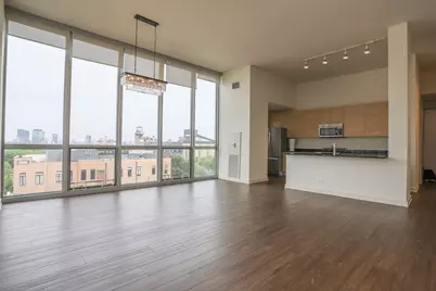 910 W Huron Street #802, Chicago, IL 60642 - Photo 2