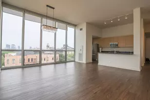 910 W Huron St, Chicago, IL 60642 - Photo 2