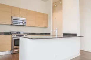 910 W Huron St, Chicago, IL 60642 - Photo 6