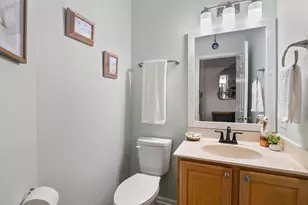 2214 W Waterford Ct, Round Lake, IL 60073 - Photo 14