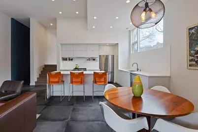 559 E 50th Street, Chicago, IL 60615 - Photo 6