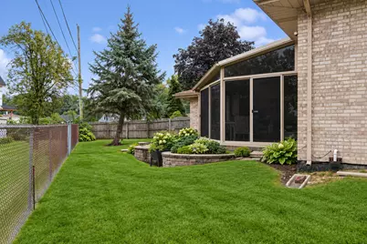 11239 S Avon Avenue, Alsip, IL 60803 - Photo 22