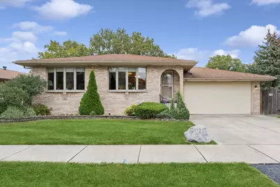 11239 S Avon Avenue, Alsip, IL 60803 - Photo 1