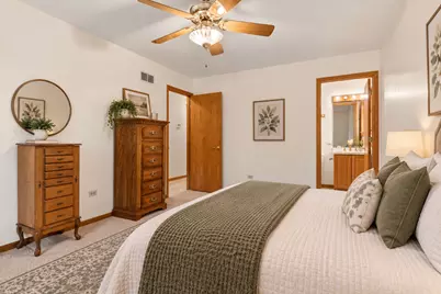 11239 S Avon Avenue, Alsip, IL 60803 - Photo 10