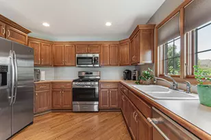 12198 Oxford Ct, Lemont, IL 60439 - Photo 8
