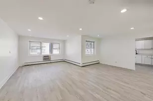 7250 N Western Ave, Chicago, IL 60645 - Photo 6
