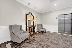 630 N State St, Chicago, IL 60654 - Photo 18