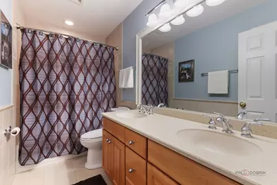 364 Gatewood Lane, Grayslake, IL 60030 - Photo 16