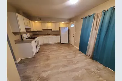 [Address not provided], Sauk Village, IL 60411 - Photo 4