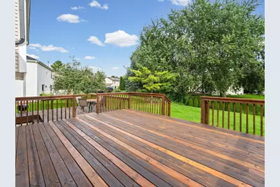 1011 Woodbridge Drive, Cary, IL 60013 - Photo 14