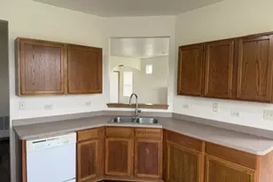 443 Autumn Dr, Beecher, IL 60401 - Photo 6